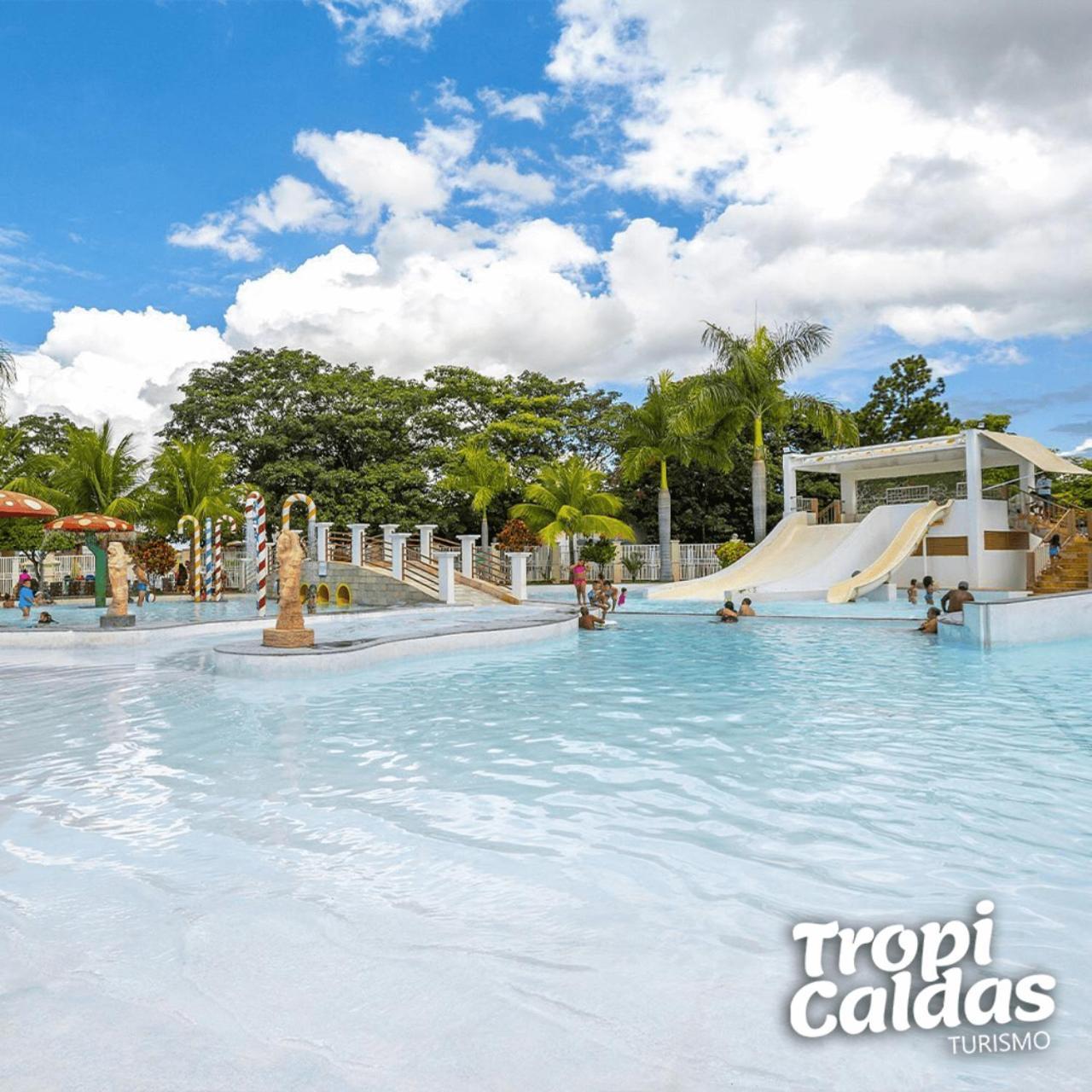 Lacqua Diroma - Hotel E Parque Aquatico Caldas Novas Exterior photo